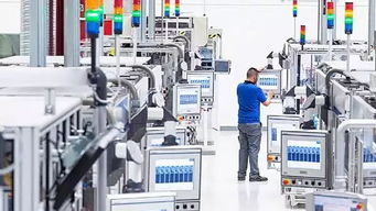 深度融合 人工智能與互聯(lián)網(wǎng)技術(shù)驅(qū)動(dòng)制造業(yè)新變革